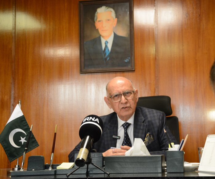 سینیٹر