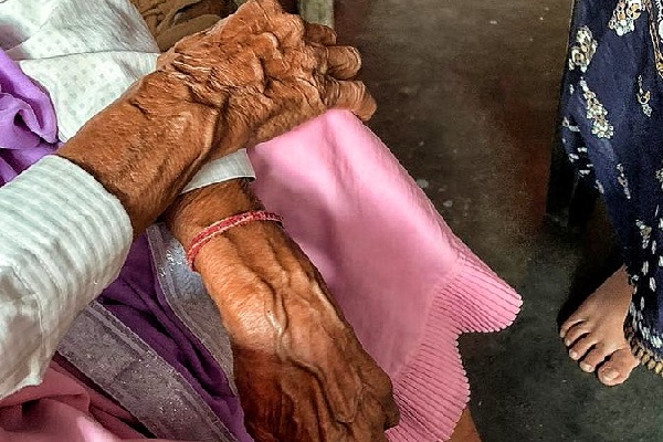 80-year-old woman subjected to in Kamalia