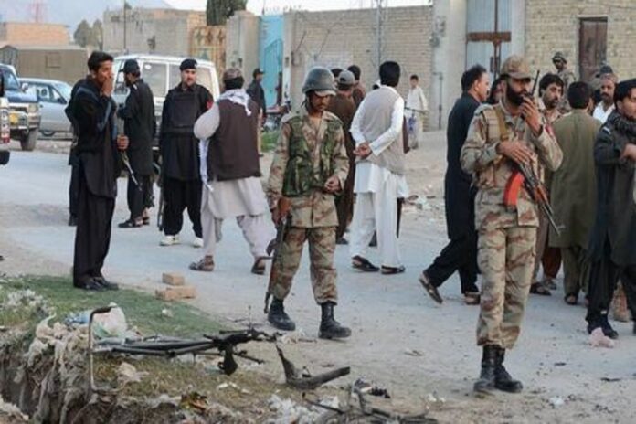 بلوچستان میں دہشت گردوں کا بزدلانہ حملہ، پاک فوج کے 7 جوان شہید ہوگئے