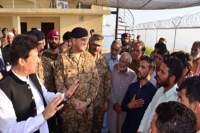 پاکستانی فوج اور پاکستان کے سارے ادارے میرے ساتھ کھڑے رہے: عمران خان