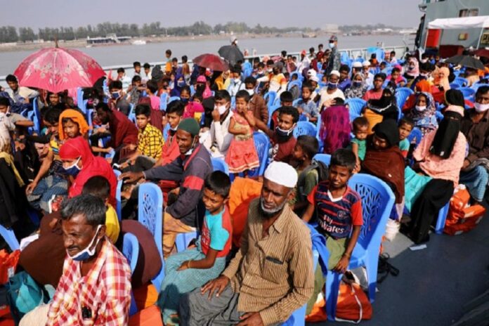 بنگلہ دیش سے روہنگیا پناہ گزینوں کی منتقلی، انسانی حقوق کے اداروں نے یہ عمل روکنے کا مطالبہ کردیا