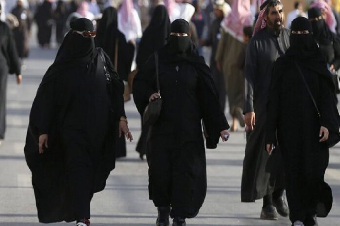 سعودی عرب میں خواتین کے حقوق کے لیئے آواز اٹھانا جرم، خواتین کے حقوق کے لیئے سرگرم کارکن کو سزا سنا دی گئی