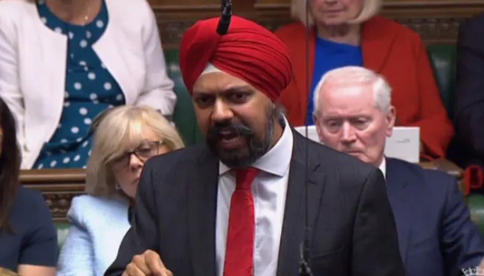 برطانوی رکن پارلیمنٹ نے بھارتی حکومت کو کسانوں کے ساتھ بدسلوکی کرنے پر شدید دھمکی دے ڈالی