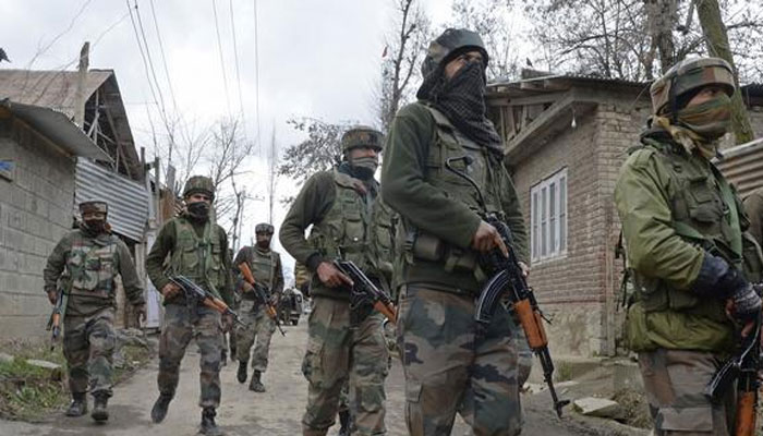 مقبوضہ کشمیر میں بھارتی فوج کی دہشت گردی، تین حریت پسندوں کو شہید کردیا