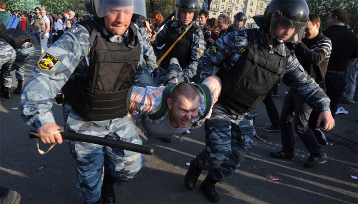 روس نے غیر مجاز مظاہروں میں شرکت کرنے پر متعدد ممالک کے سفارتکاروں کو ملک بدر کر دیا