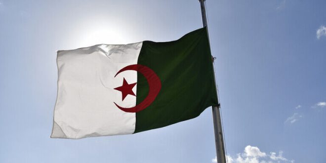 جزائر کا پرچم